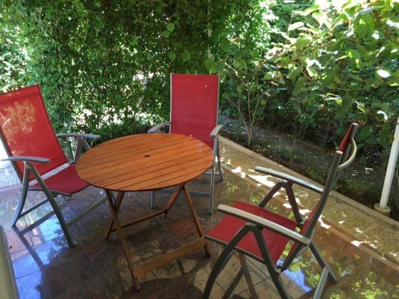 Iva Apartments Novigrad Istria Esterno foto