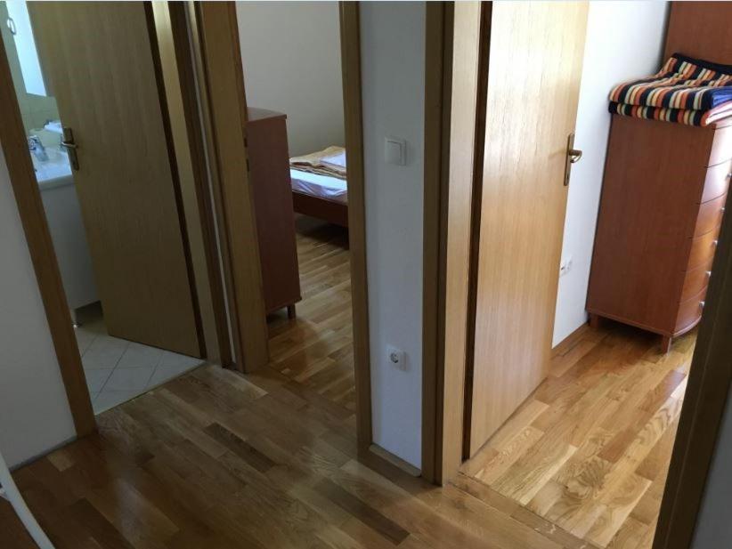 Iva Apartments Novigrad Istria Esterno foto
