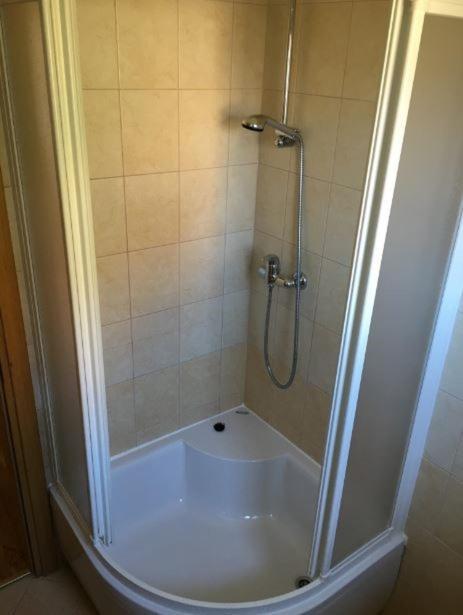 Iva Apartments Novigrad Istria Esterno foto