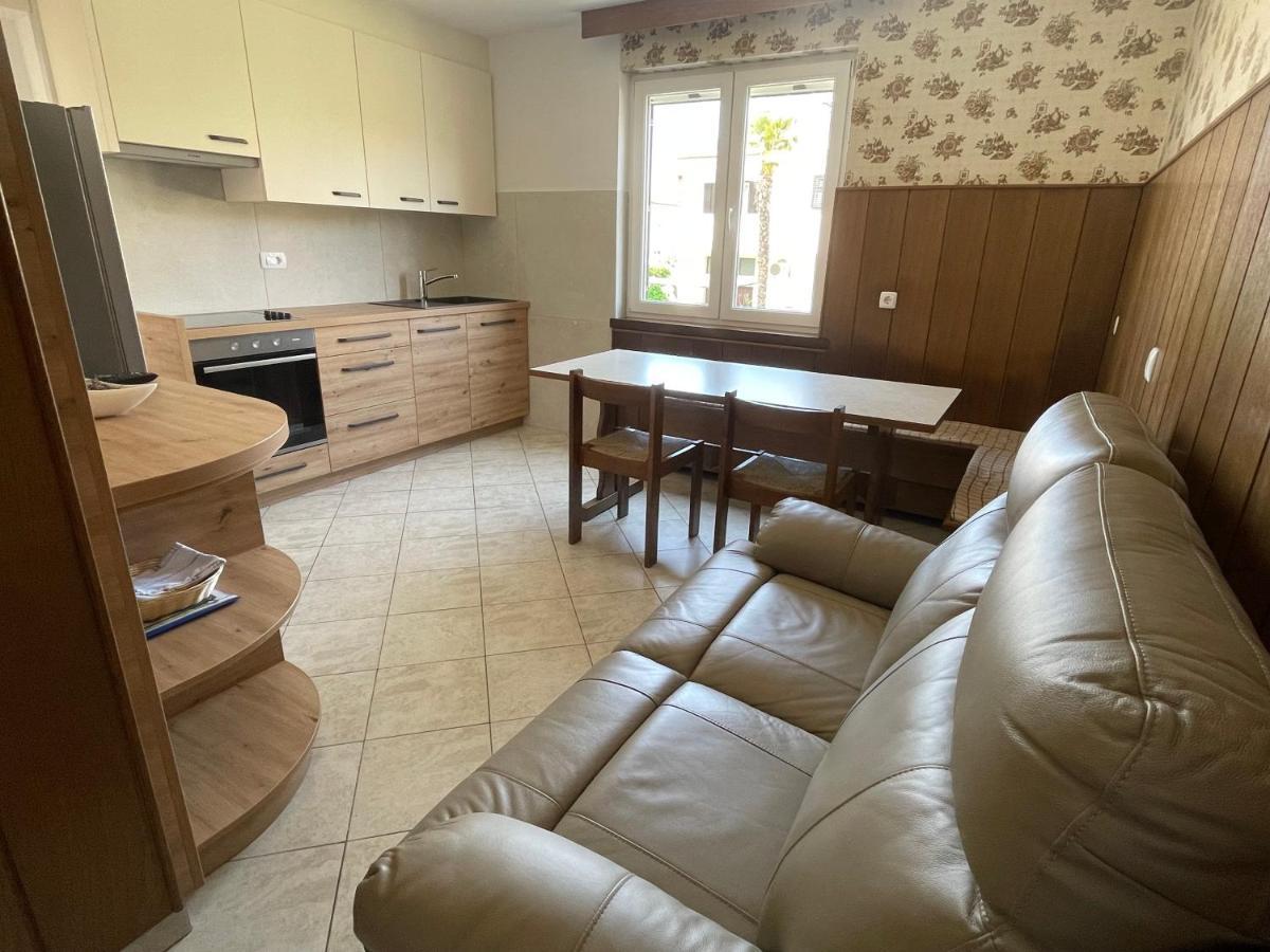 Iva Apartments Novigrad Istria Esterno foto